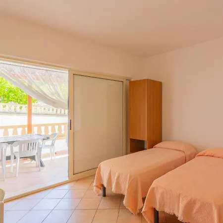 Tavaglione-1 By Interhome * Peschici